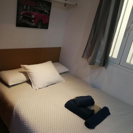 Microloft En Lavapies, 15 Metros Apartment Madrid Luaran gambar